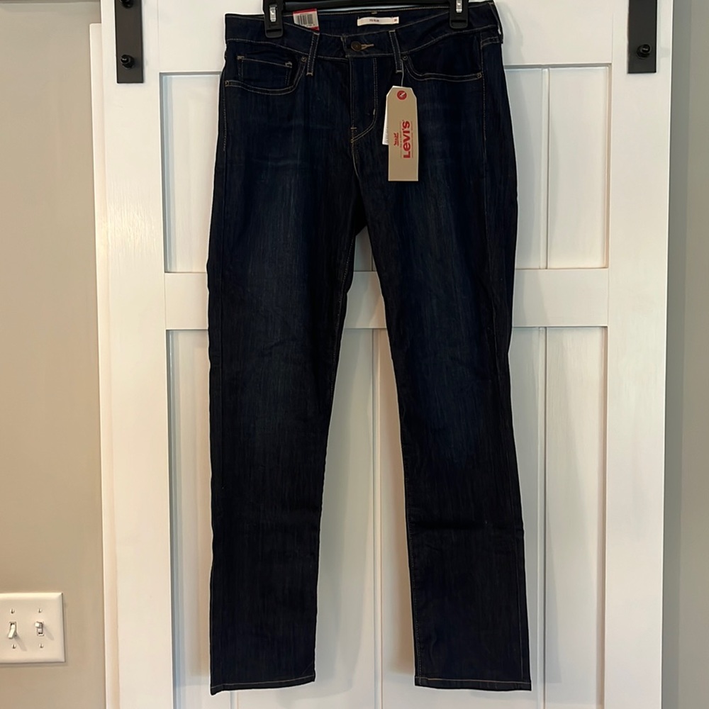 Levi slim jeans